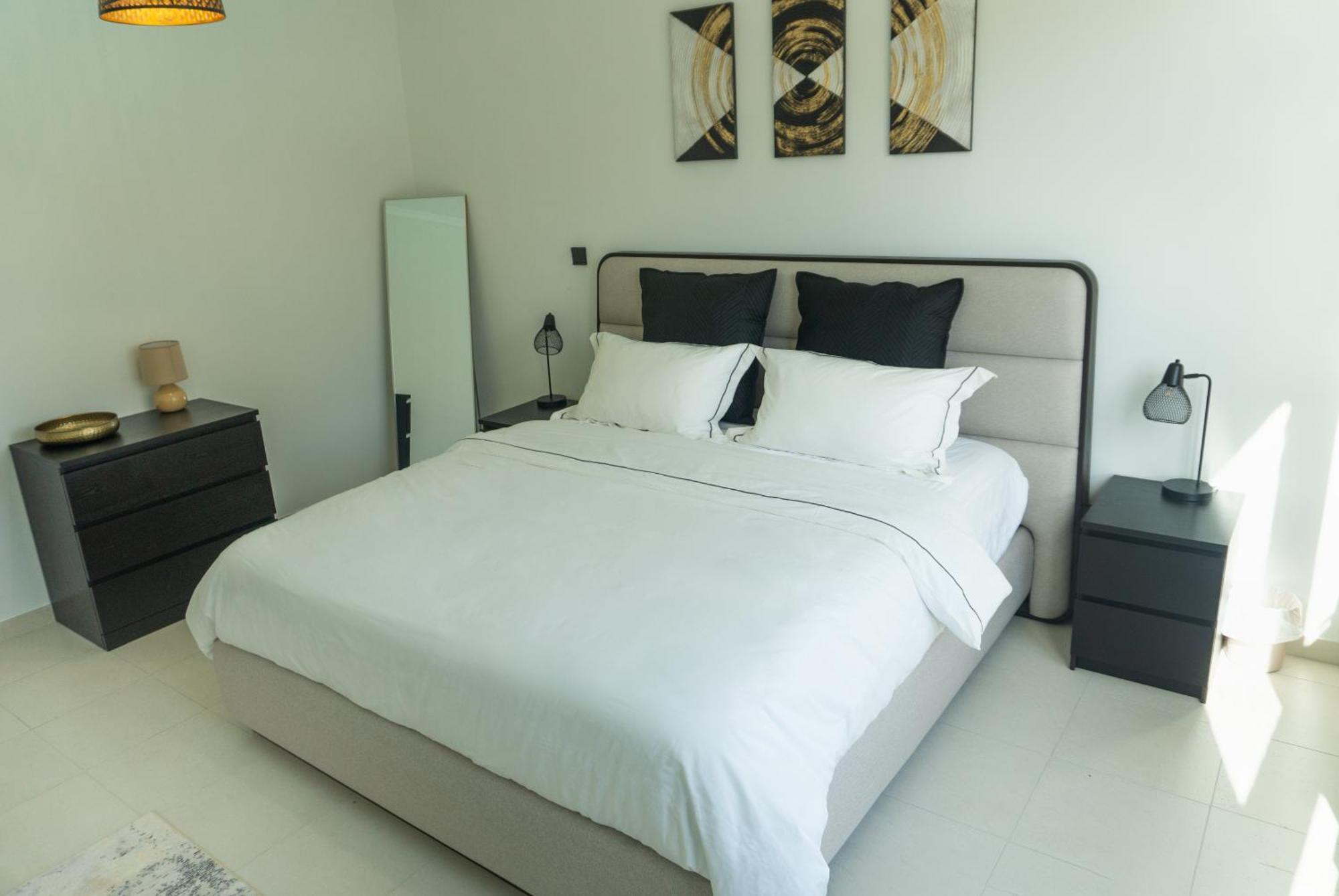Downtown Oasis, Burj Khalifa Views, Luxury Amenities Apartment Dubai Exterior photo
