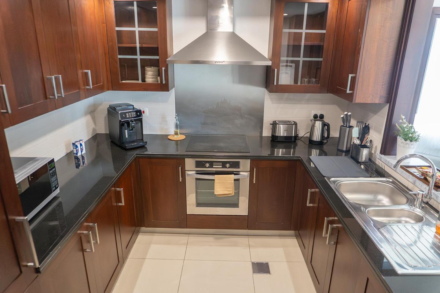 Downtown Oasis, Burj Khalifa Views, Luxury Amenities Apartment Dubai Exterior photo